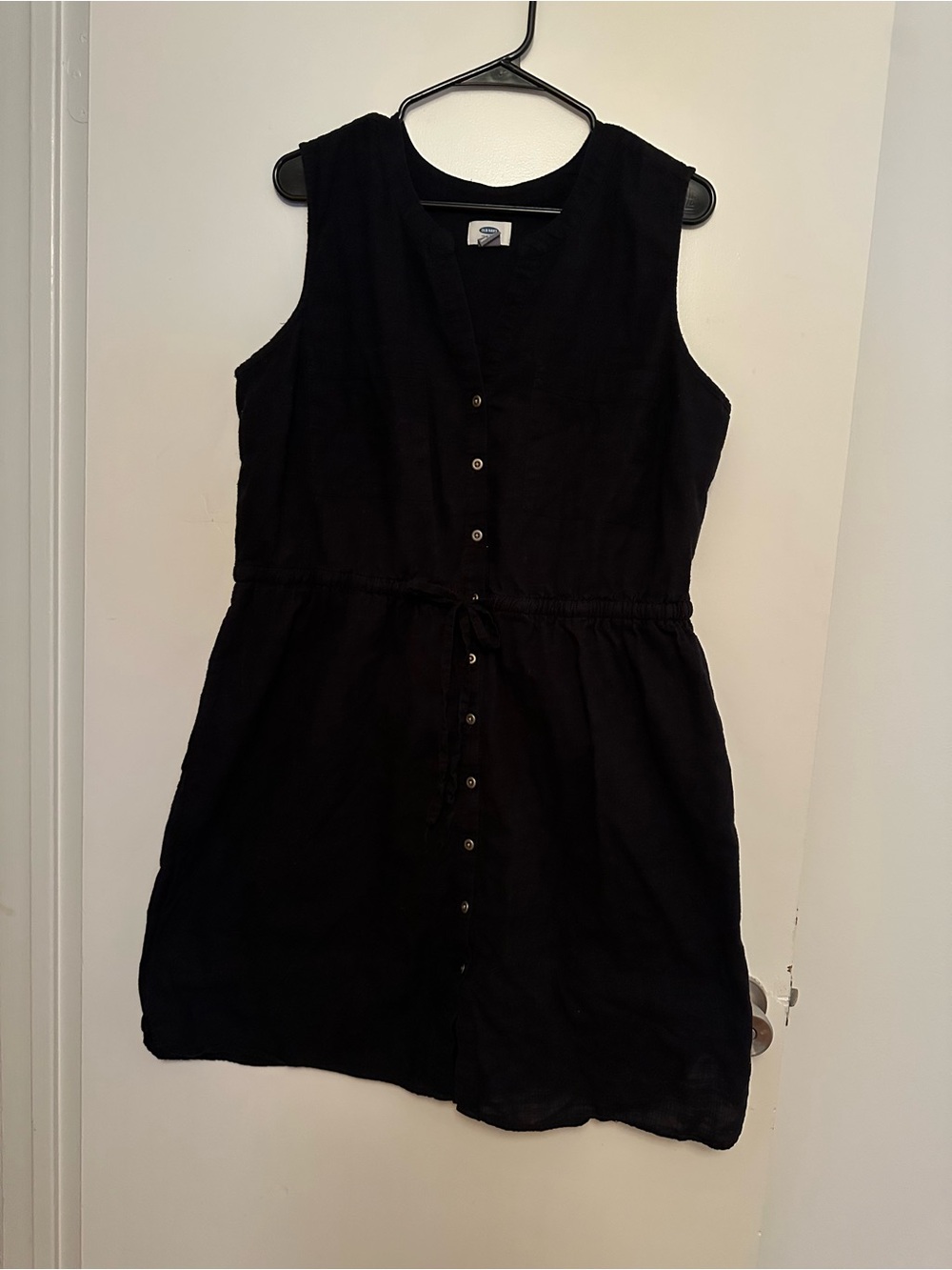 Old Navy Black Sleeveless Button-Front Drawstring Waist Dress